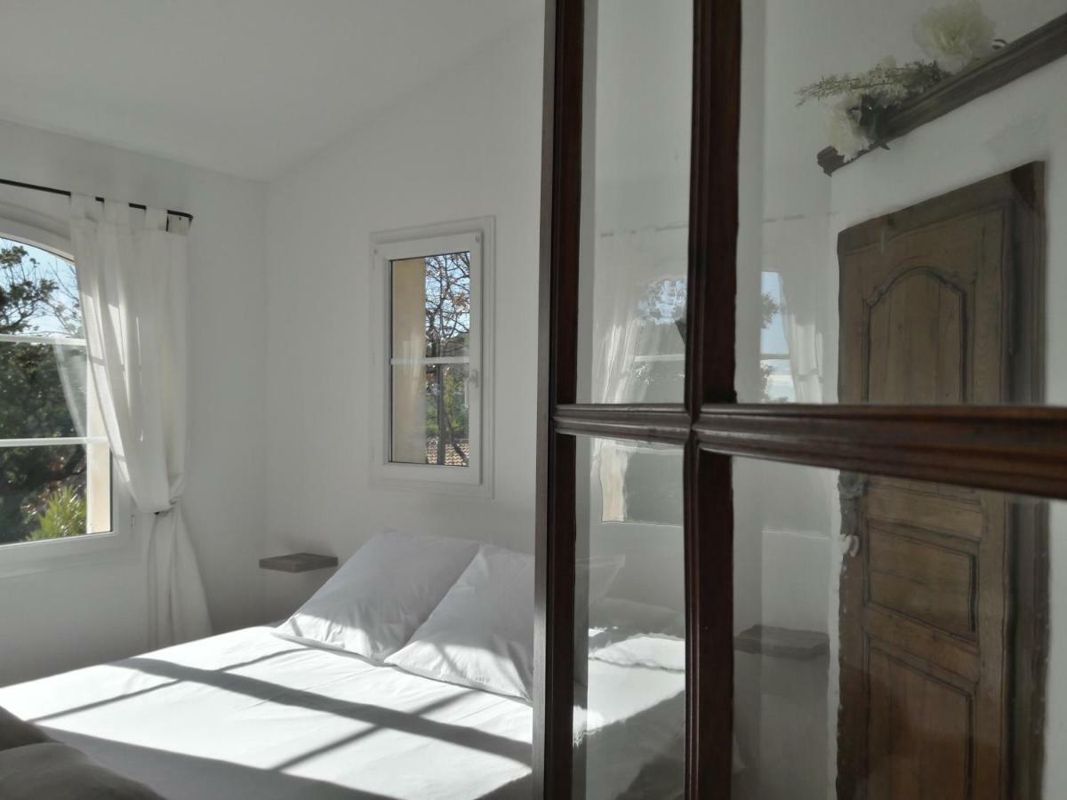 Provence Dodo Bed and Breakfast Villeneuve  Eksteriør billede